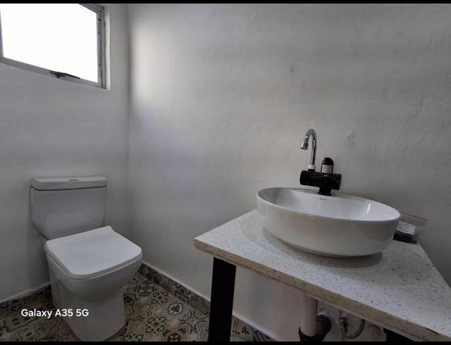 1 BEDROOM PROPERTY TO RENT IN BLUFF